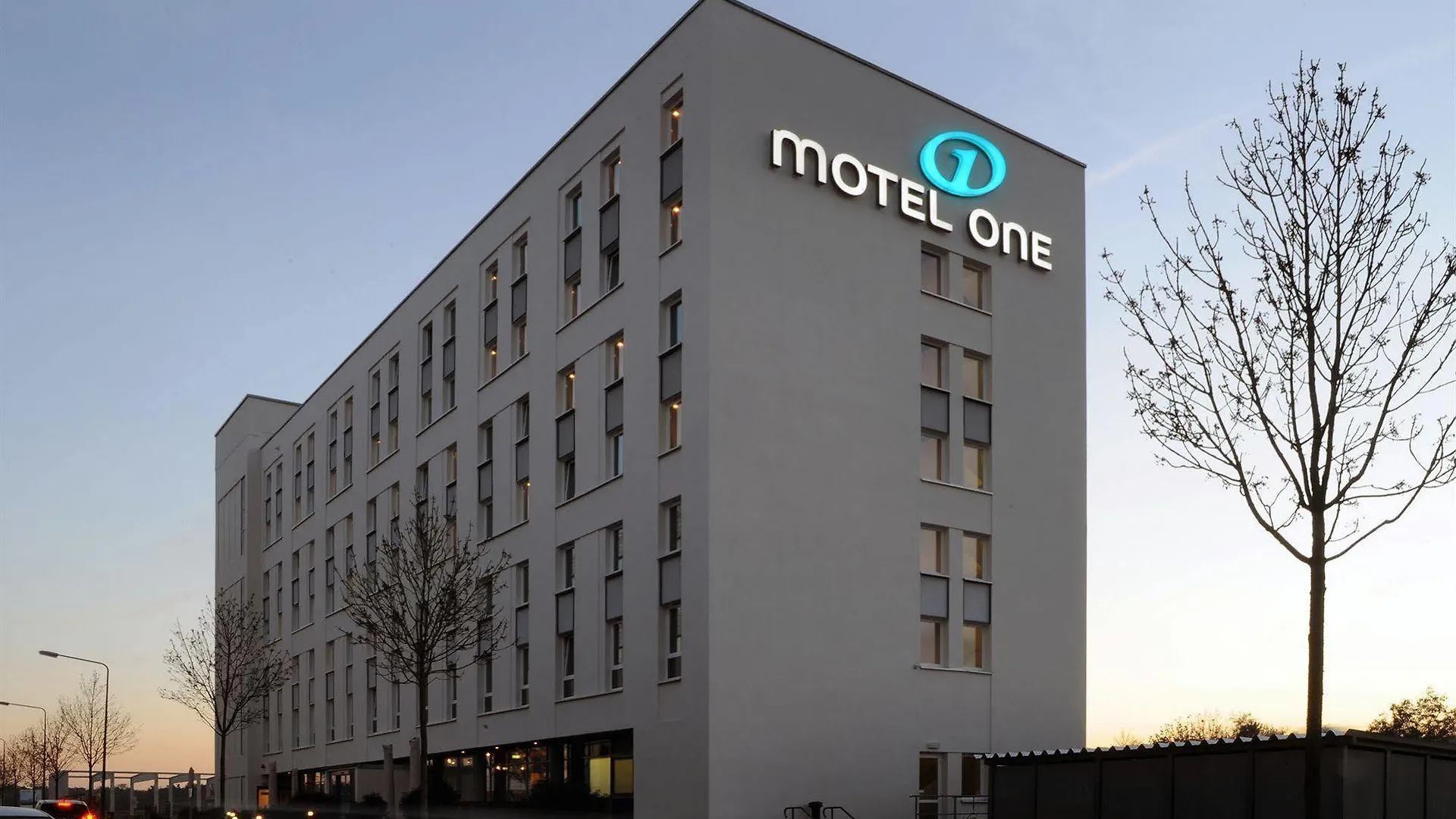 פרנקפורט Motel One Frankfurt Airport גרמניה